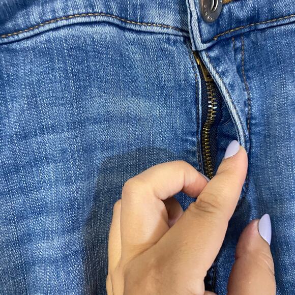 Torrid Light Wash Denim Relaxed Boot Jeans Sz 24T Tall Length - Picture 6 of 13